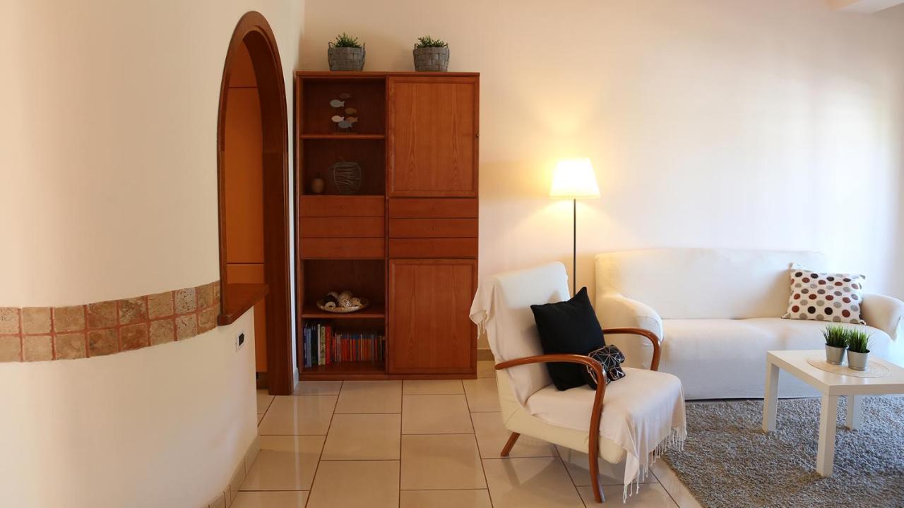 Soada Apartment Cappelle sul Tavo Bagian luar foto