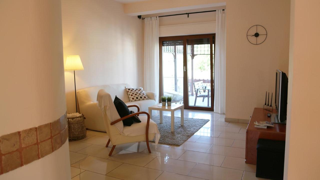 Soada Apartment Cappelle sul Tavo Bagian luar foto